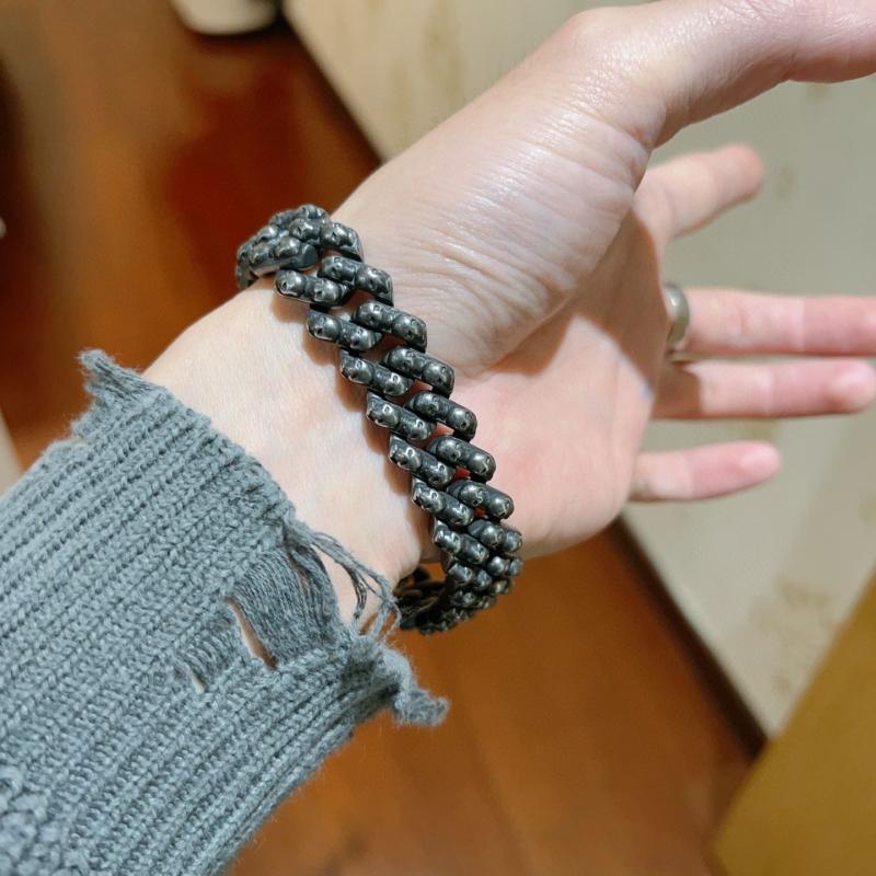 Ba1en*iaga bracelets